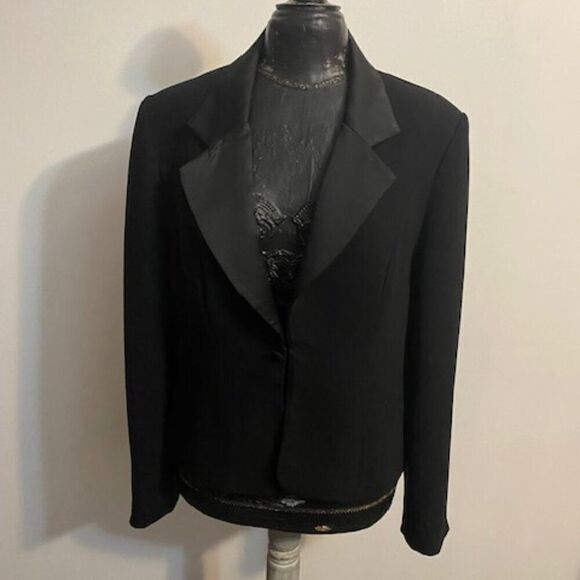 Erica Hannah Black Blazer 1 button with Satin collar and lapel, size 16 - Picture 1 of 5